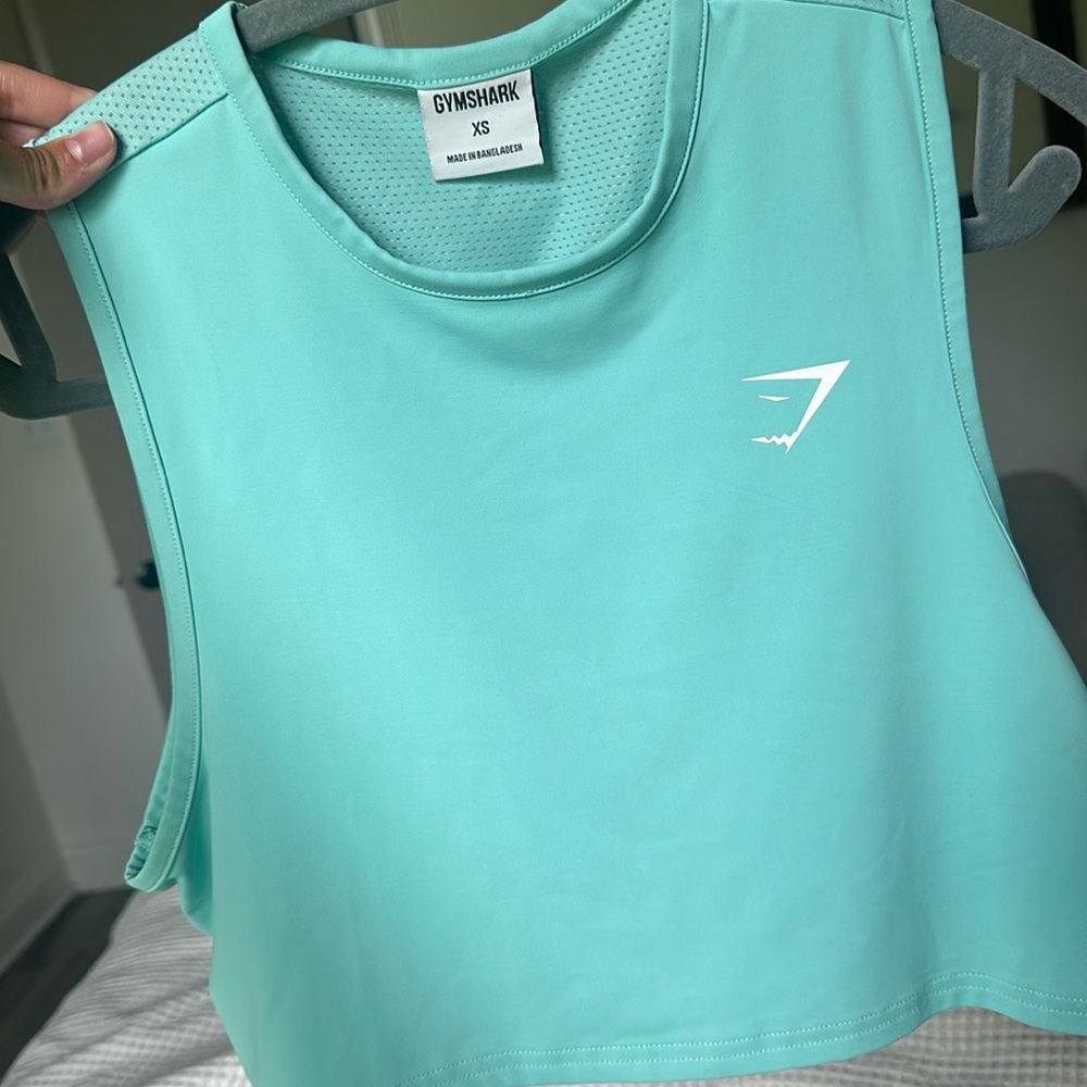 Cropped training top